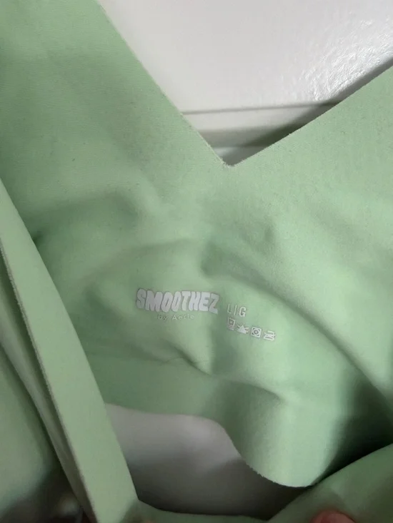 aerie SMOOTHIEZ Mint Green Wireless Bralette - Picture 3 of 3